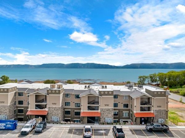 35 E 150 S, Unit D302, Garden City, UT 84028
