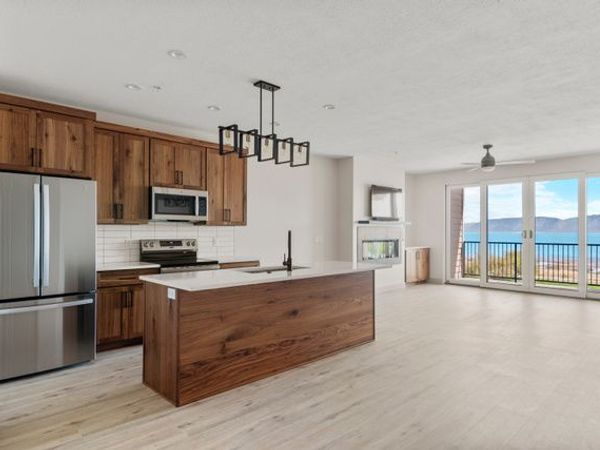 35 E 150 S, Unit D301, Garden City, UT 84028