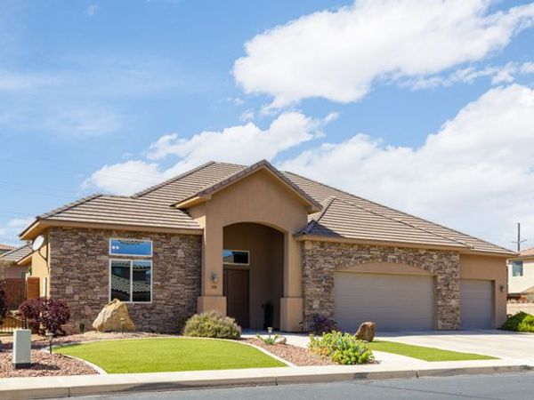 526 S RAINIER DR , St. George, UT 84770
