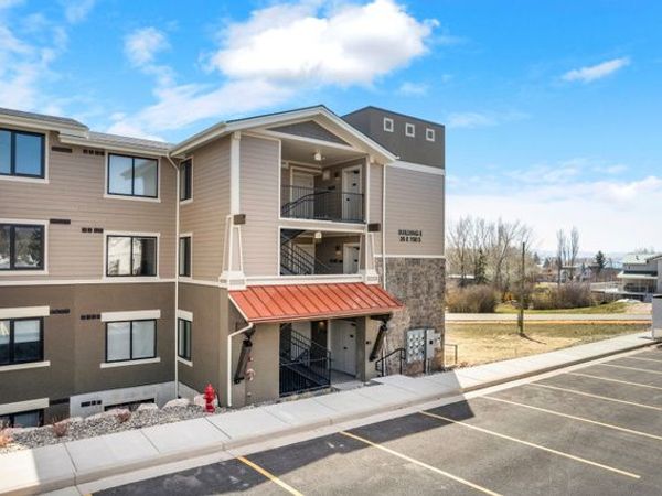 35 E 150 S, Unit E101, Garden City, UT 84028