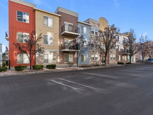 170 W ALBION VILLAGE WAY S, Unit 202, Sandy, UT 84070