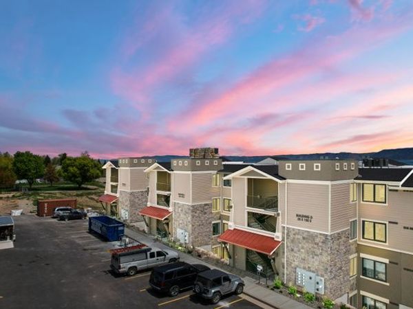 35 E 150 S, Unit D201, Garden City, UT 84028