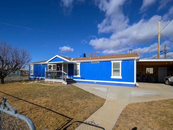 105 2ND E, East Carbon, UT 84520