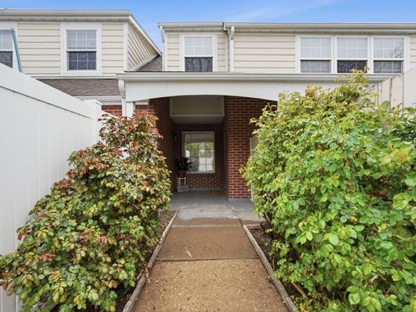 271 BROOKFIELD LN, Centerville, UT 84014