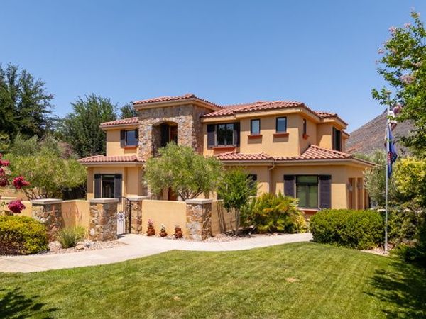 557 S WOODS VIEW CIR, St. George, UT 84770