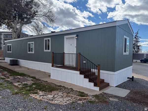 75 W 250 N, Unit 31, Clearfield, UT 84015