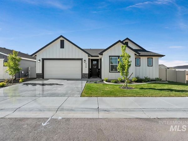 6179 W Ladle Rapids St, Meridian, ID 83646