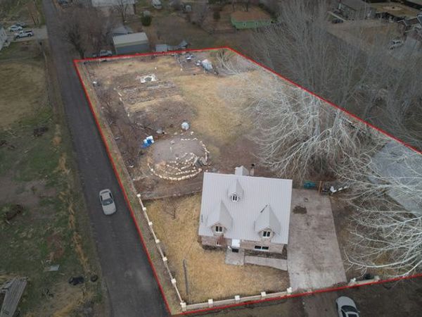 211 W 400 S, Fountain Green, UT 84632