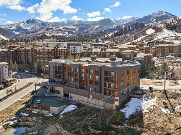 2670 CANYONS RESORT DR, Unit 127, Park City, UT 84098
