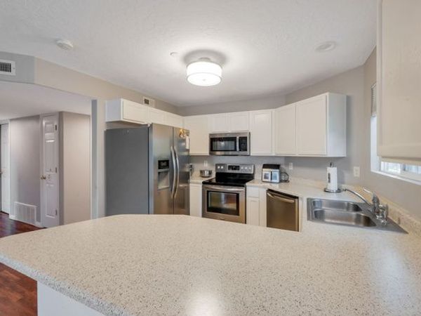 1476 W BRUNELLO DR, Unit C-5, Bluffdale, UT 84065