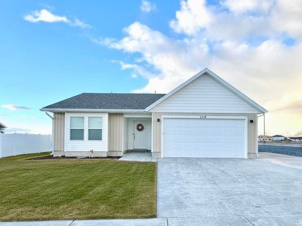 1219 W 3440 S, Nibley, UT 84321