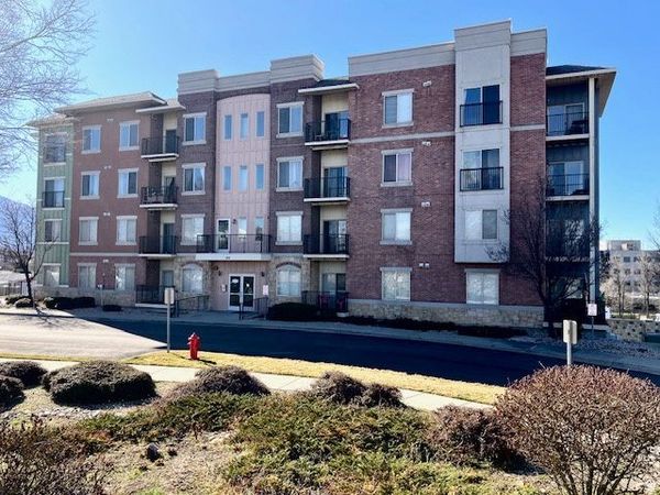 194 W ALBION VILLAGE WAY, Unit 303, Sandy, UT 84070