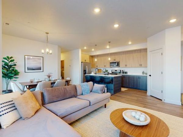 1266 S SAWMILL BLVD , Unit 3-307, Heber City, UT 84032