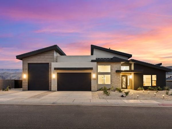 1108 N FLORENCE CIR, Unit 12, Hurricane, UT 84737
