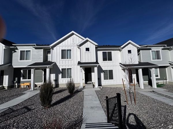 1852 N BLUE IRIS AVE , Unit 1048, Tooele, UT 84074