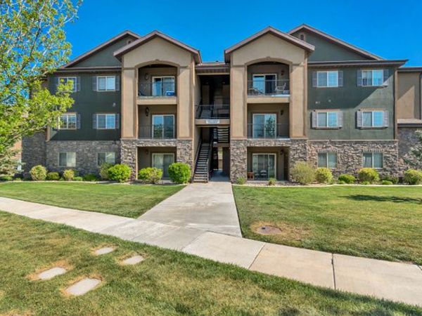 203 E JORDAN RIDGE BLVD, Unit 207, Saratoga Springs, UT 84045