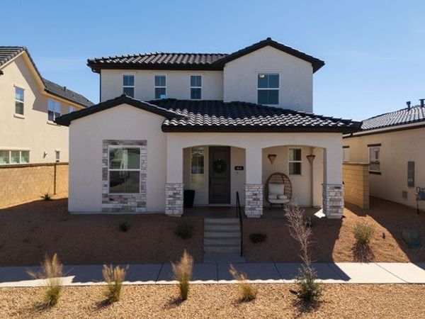 663 W GREEN MOUNTAIN DR, St. George, UT 84790
