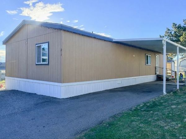 215 N ENGSTROM W, Layton, UT 84041