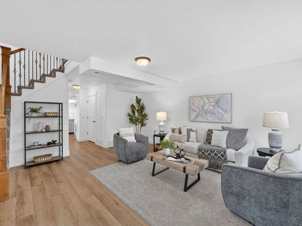 213 S TAMARAK CIR, Lehi, UT 84043
