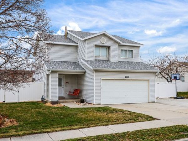 2188 W 2220 N, Clinton, UT 84015