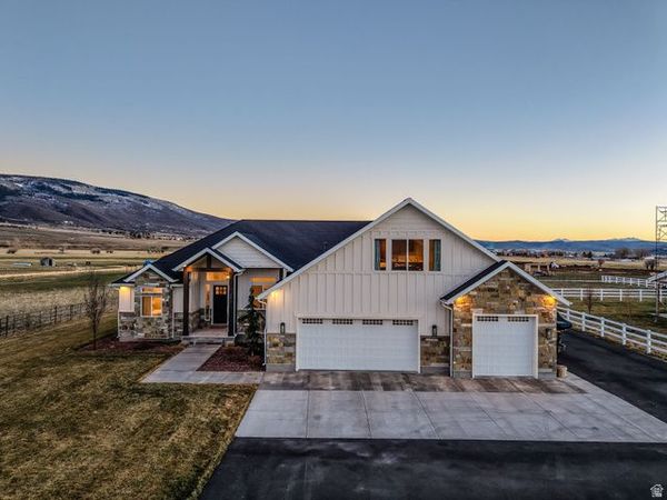 352 E BOULDERVILLE RD , Oakley, UT 84055