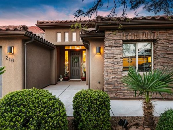 210 W TALON CT , Ivins, UT 84738