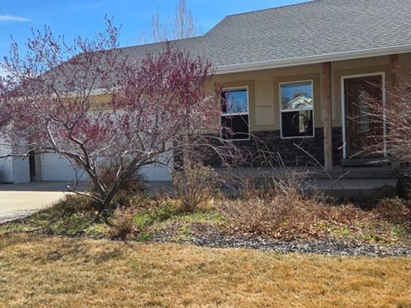 430 E 100 N, Mt Pleasant, UT 84647