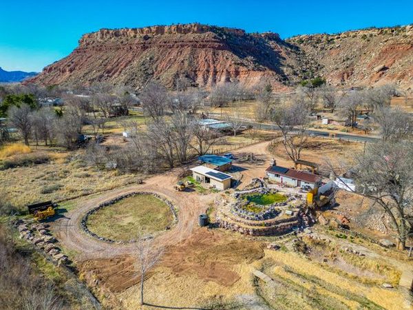 57 W MAIN ST S, Rockville, UT 84763