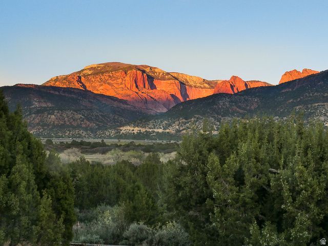 1438 S 2300 E, New Harmony, UT 84757 Main Photo