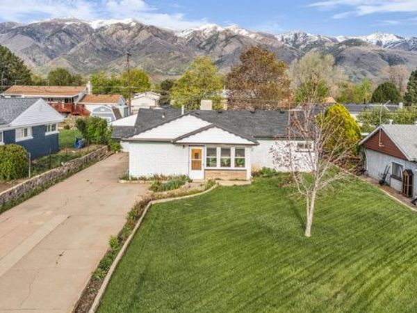 578 VALERIA DR, Layton, UT 84041
