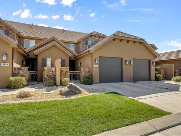 4154 E TORREY PINES DR, Washington, UT 84780