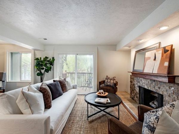 5384 S WILLOW LN E, Unit E, Murray, UT 84107