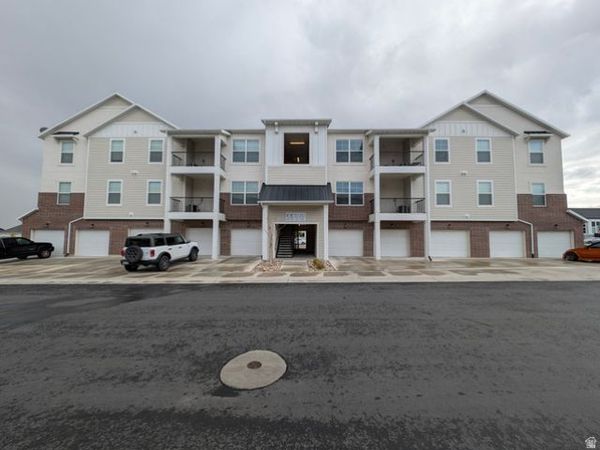 4076 W 1530 N, Unit 203, Lehi, UT 84048
