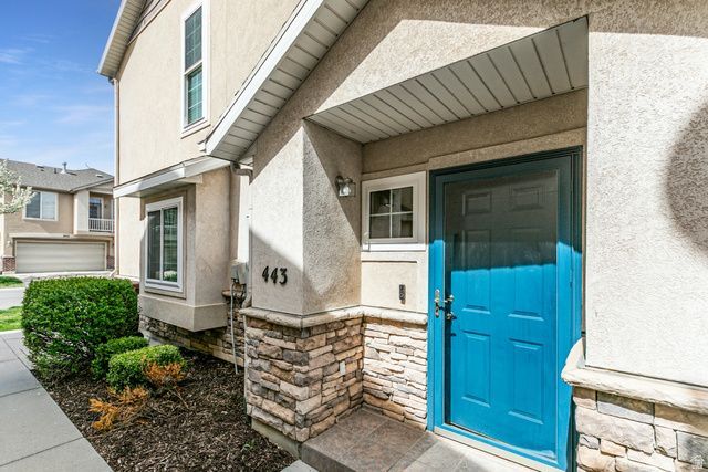 443 N Kent Ln W, North Salt Lake, UT 84054 Main Photo