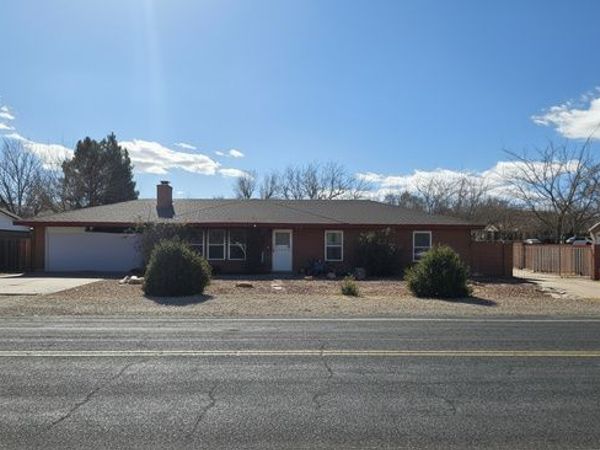 1112 TAMARISK DR, St. George, UT 84790