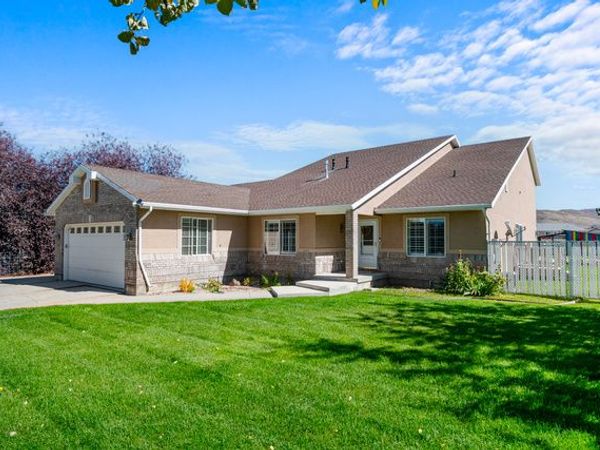 1465 HALLAM RD S, Francis, UT 84036