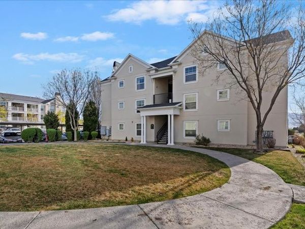 11763 S CURRANT DR W, Unit 101, South Jordan, UT 84009