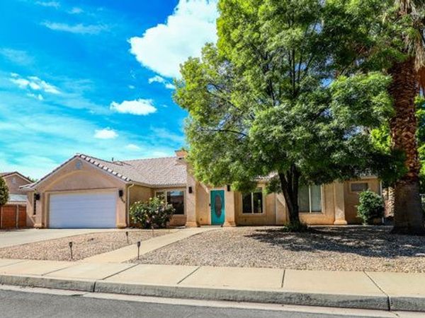 1969 SAGEBRUSH DR , Santa Clara, UT 84765