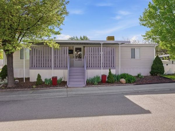 244 E CRESCENT PKWY S, Unit 206, Sandy, UT 84070