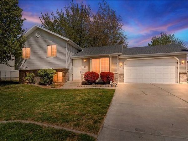 71 S 1700 W, West Point, UT 84015