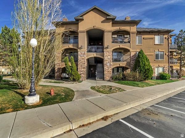 661 S 2220 W, Unit 202, Pleasant Grove, UT 84062