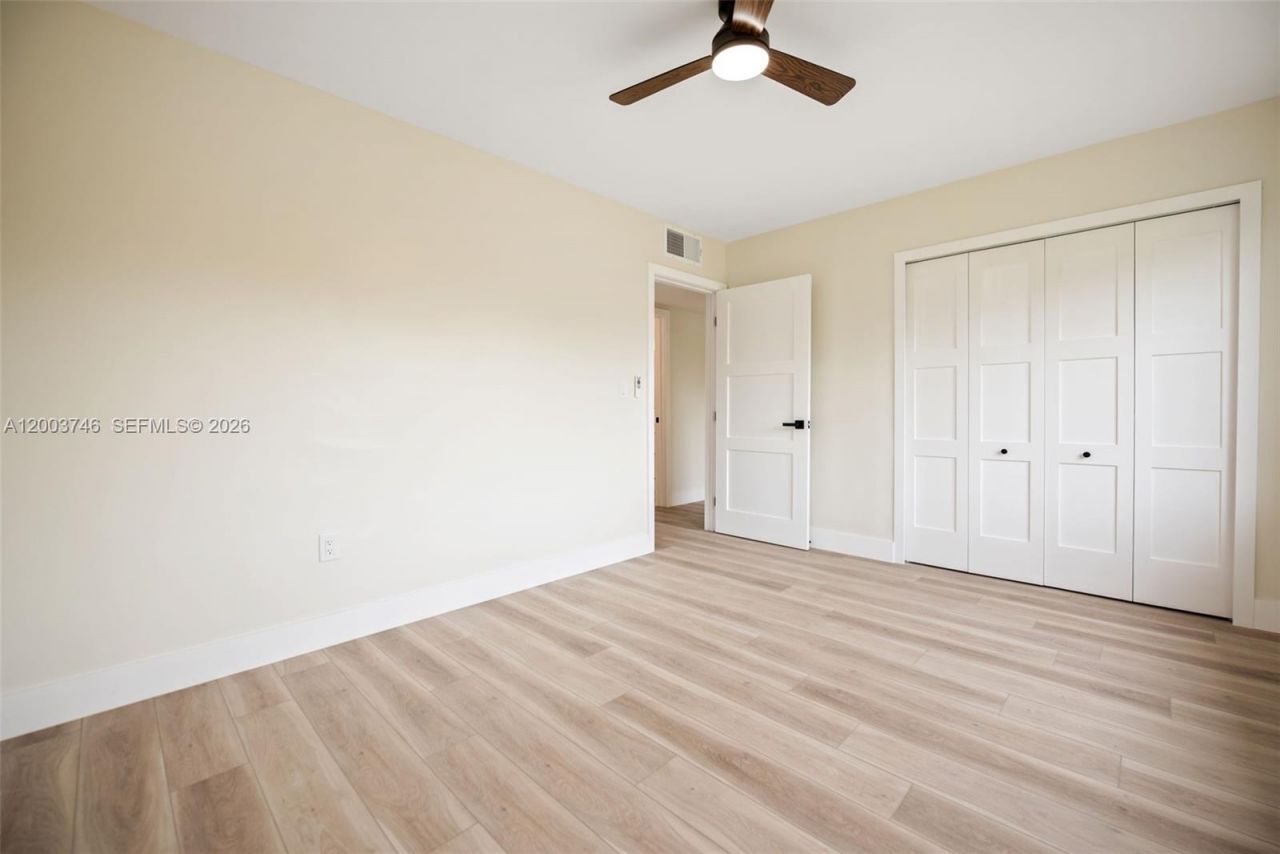 1130 NW 129th St, North Miami, FL 33168 Photo