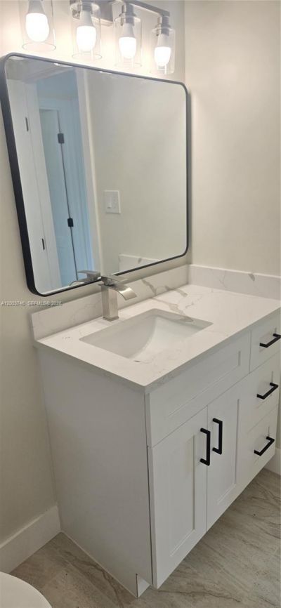 1130 NW 129th St, North Miami, FL 33168 Photo