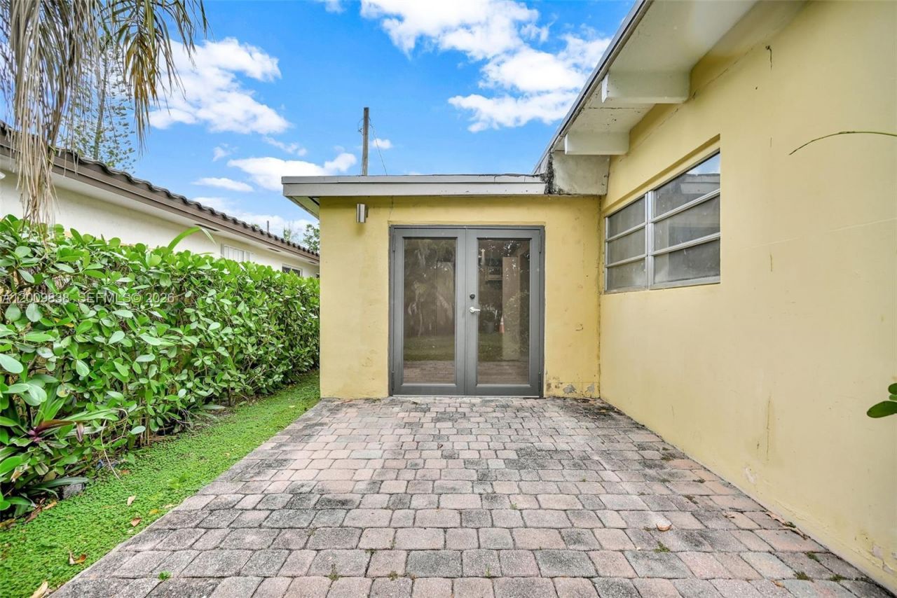 2225 SW 62nd Ct , Unit 2225, Miami, FL 33155 Photo
