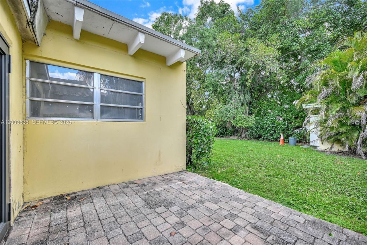 2225 SW 62nd Ct , Unit 2225, Miami, FL 33155 Photo