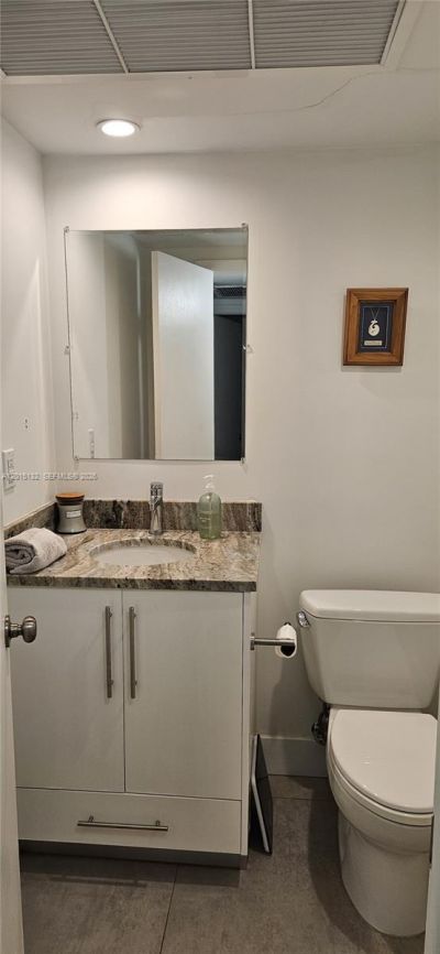 90 Edgewater Dr , Unit 1219, Coral Gables, FL 33133 Photo