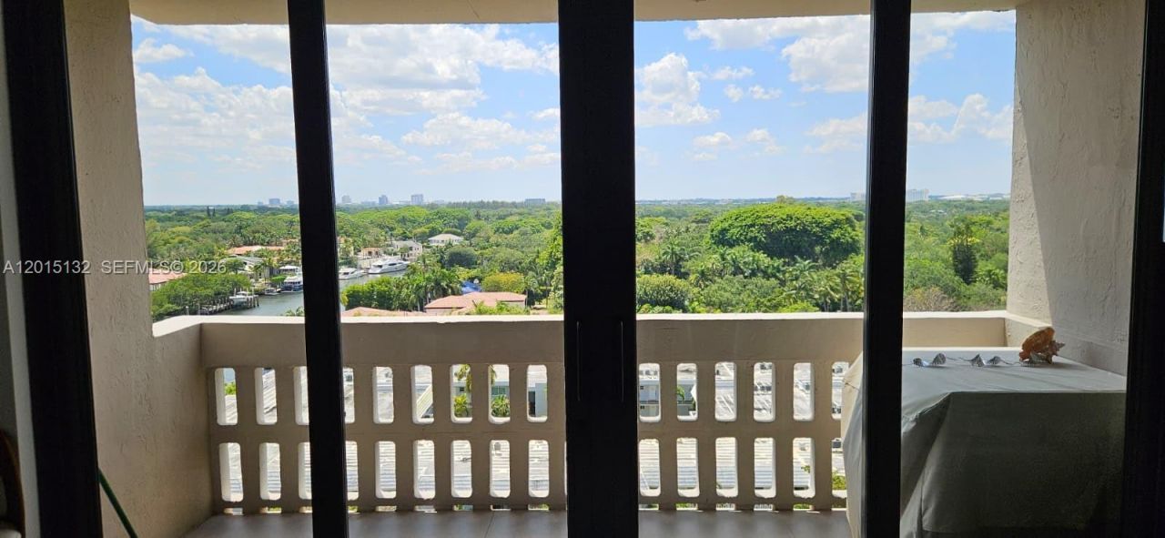 90 Edgewater Dr , Unit 1219, Coral Gables, FL 33133 Photo