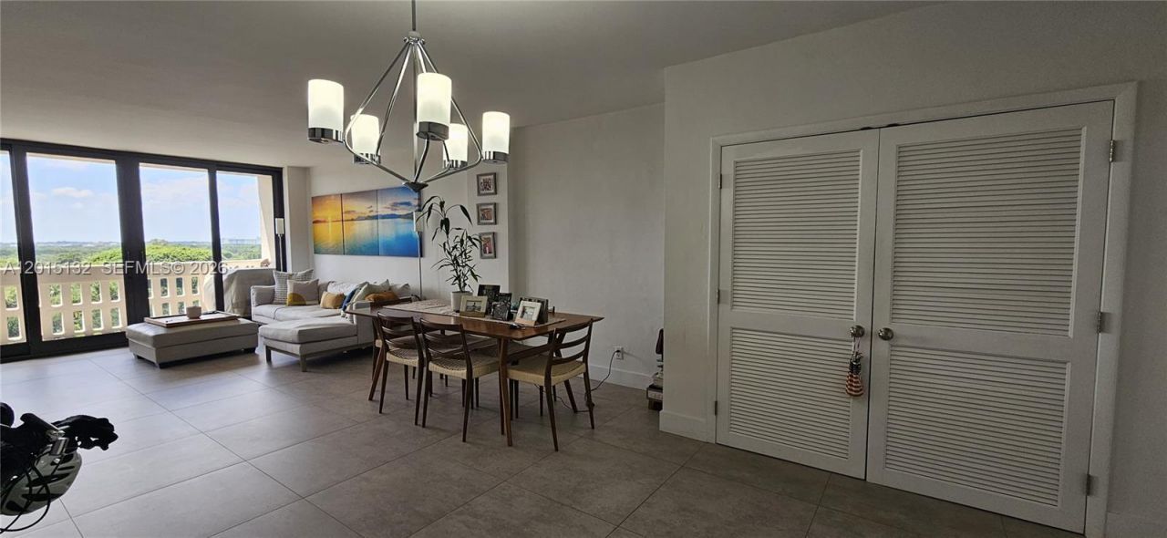 90 Edgewater Dr , Unit 1219, Coral Gables, FL 33133 Photo