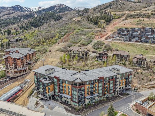 2431 W HIGH RD , Unit 414, Snyderville, UT 84098