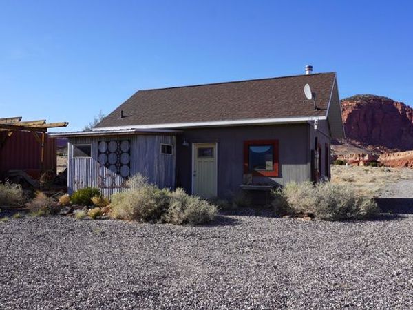 105 W SLEEPING RAINBOW DR , Unit 20, Torrey, UT 84775